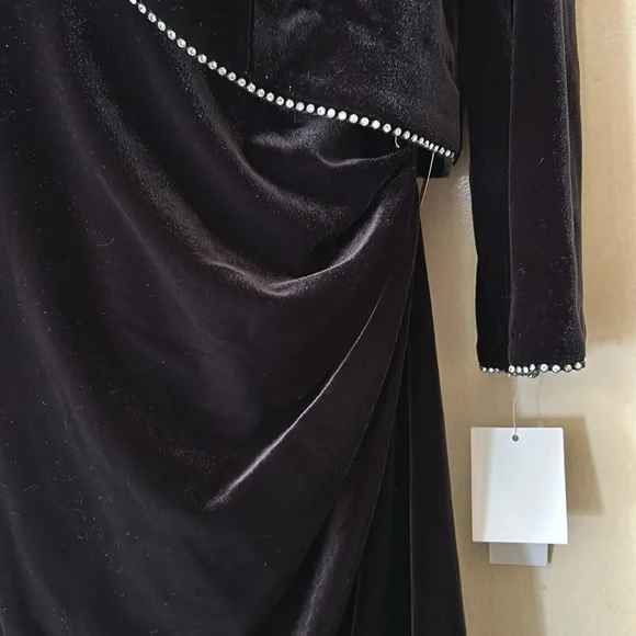 sachin and babi light blue dress Met At The Gala Velvet Gown Set - Black main image 1